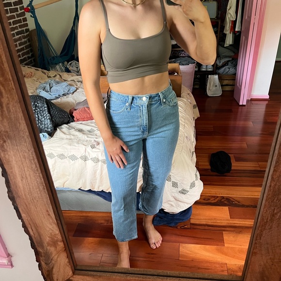 Mom jeans  - Universal Thread - 6/28 - Never worn - Picture 2 of 5